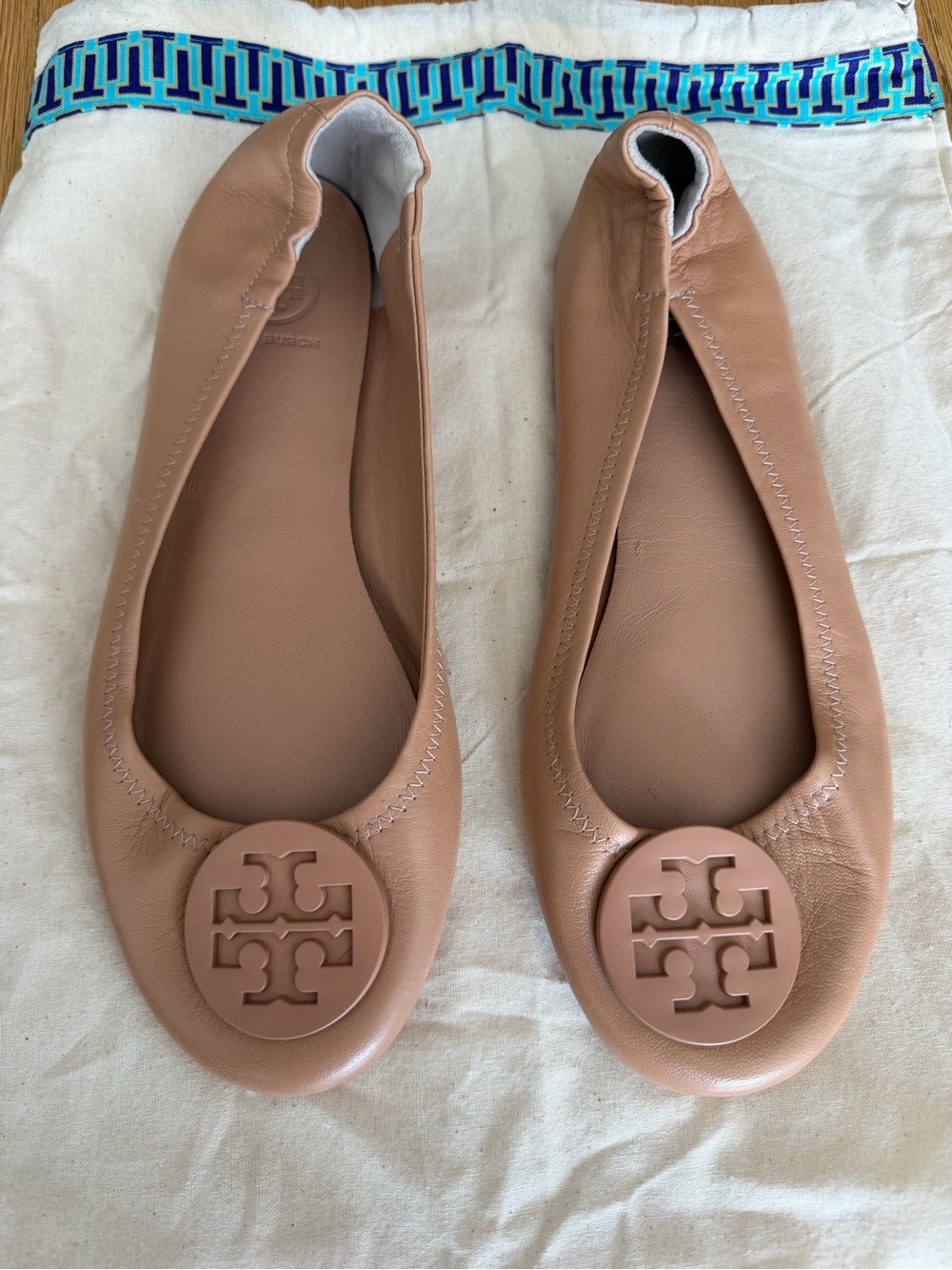 Tory Burch Blush Tan Leather Logo Ballet Flats